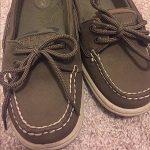 sperry shoes! worn once!