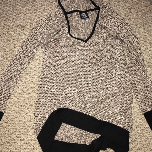 Women's pullover - Picture 1 of 2