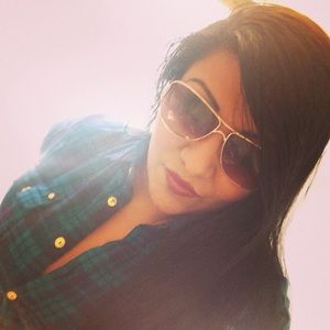 Meet your Posher, Emely