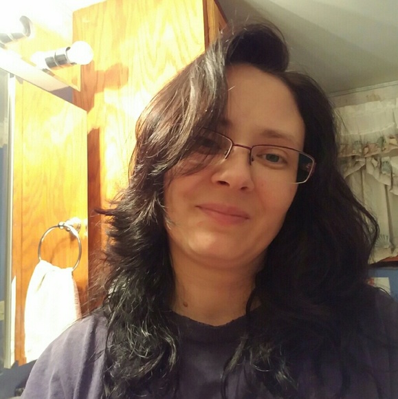 Meet your Posher, Tracy - Picture 1 of 1