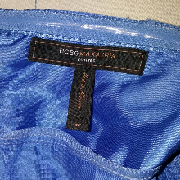 Dress - Picture 4 of 4