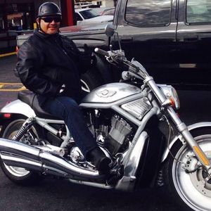 Meet your Posher, Cesar