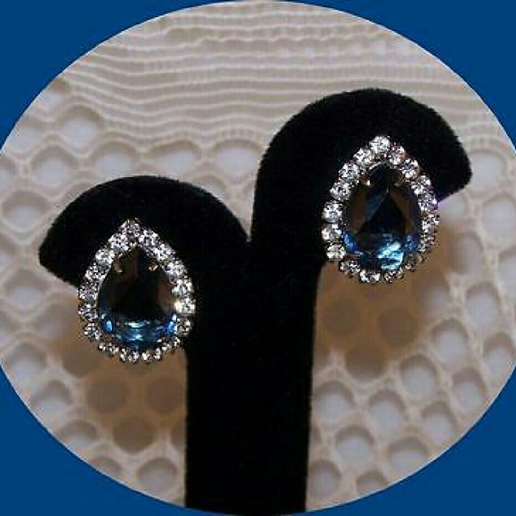 vintage  Jewelry - Vintage Silvertone Signed Blue Teardrop Earrings