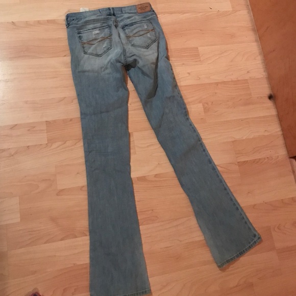 Women's Abercrombie&Fitch Boot Cut Jeans - Picture 2 of 3