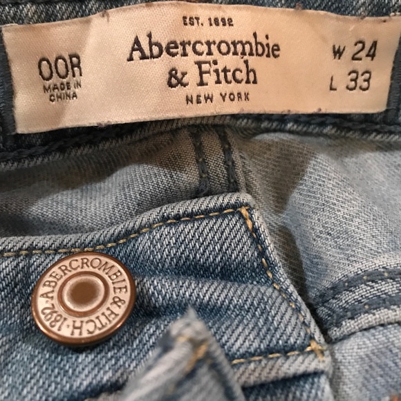 Women's Abercrombie&Fitch Boot Cut Jeans - Picture 3 of 3
