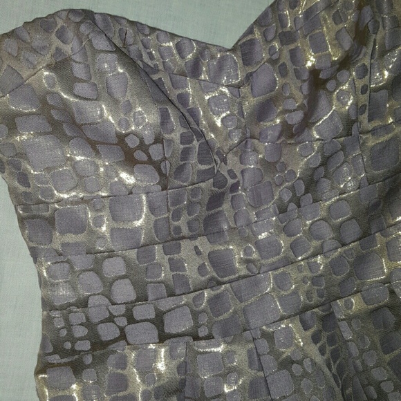 Dress - Picture 2 of 4