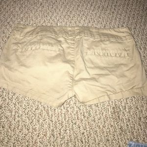 Women's American Eagle khaki shorts