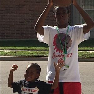 Meet your Posher, Nikisha