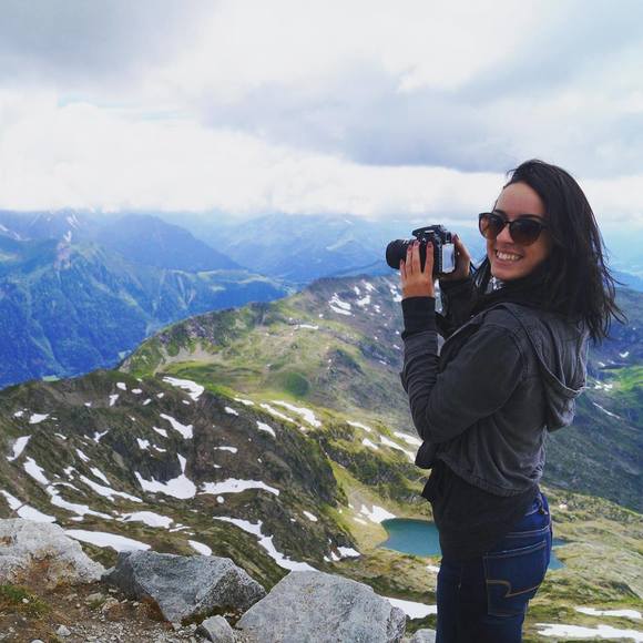 Meet your Posher, Alyssa
