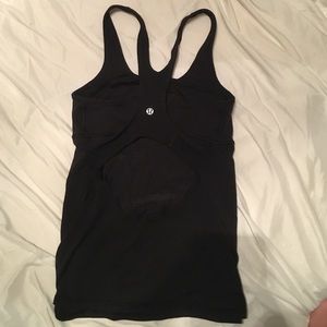 Lululemon exercise top size 4