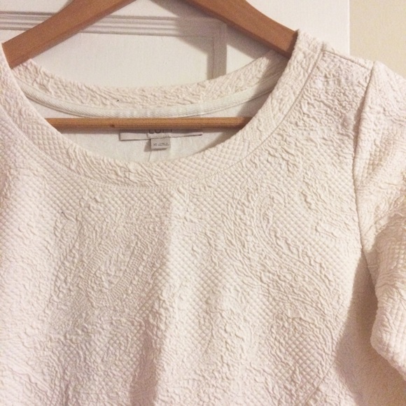 LOFT Tops - Paisley textured top