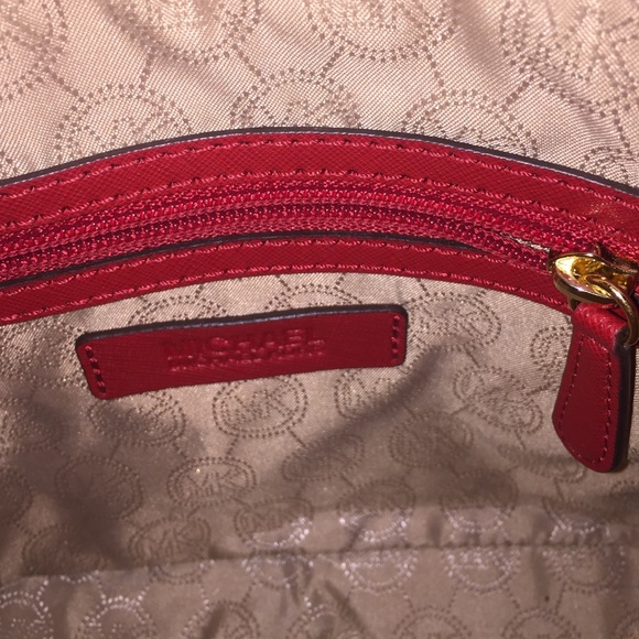 Michael Kors 💕Coral Red Shoulder Mini Bag 👛 - Picture 3 of 4