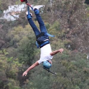 Meet your Posher, Luis