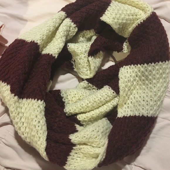Knit scarf!