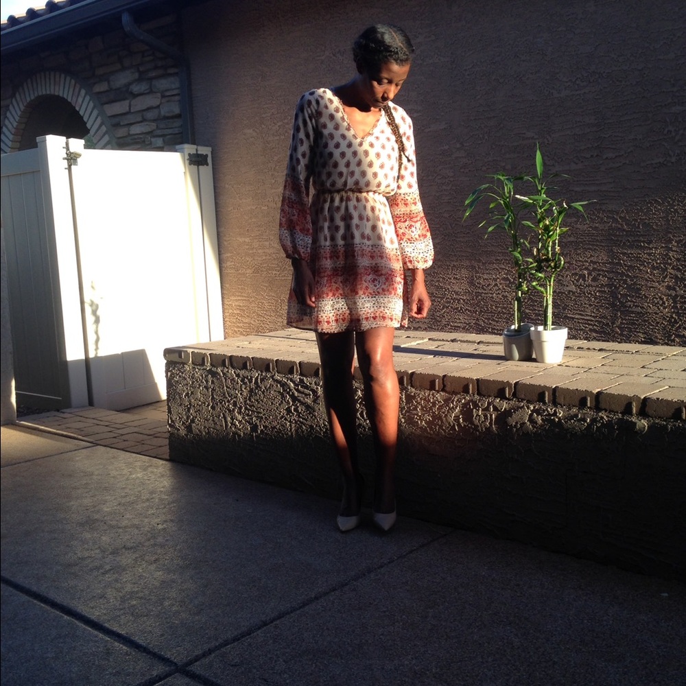 ✨Perfect Condition! ✨Cute Long Sleeved Dress