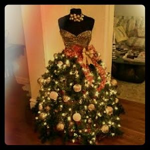 Christmas shop HERE!