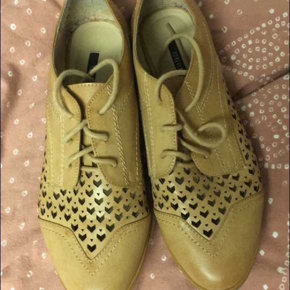 Tan Shoes - Picture 1 of 1