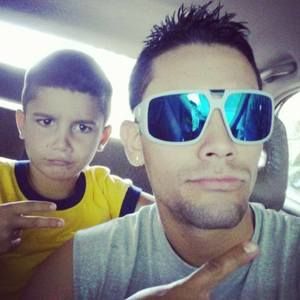 Meet your Posher, Omir