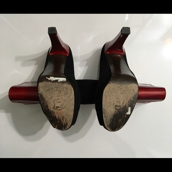 ⚡️SALE⚡️ Stuart Weitzman shoes - Picture 4 of 4