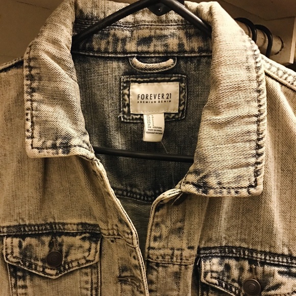 Denim vest - Picture 3 of 4