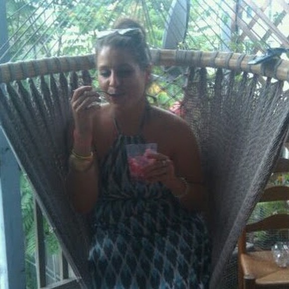 Meet your Posher, Lizzie - Picture 1 of 1