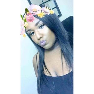 Meet your Posher, Monunique