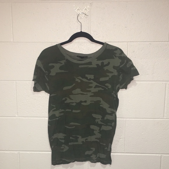 Camo graphic tee