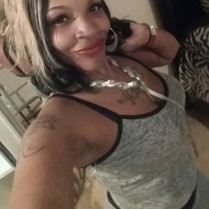 Meet your Posher, Valerie