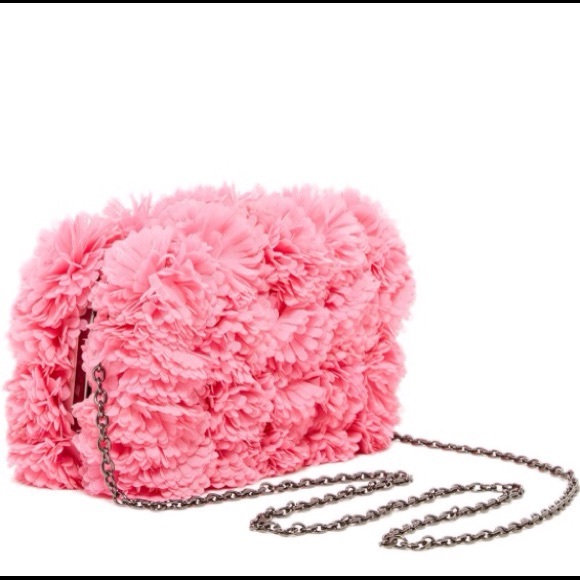 NWT Floral Boxy Clutch in Fuchsia. PH-98022 - Picture 3 of 3