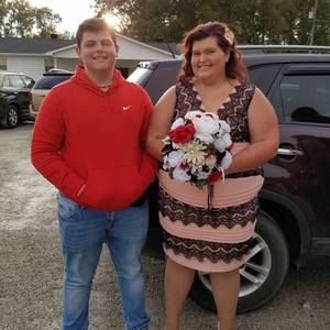 Meet your Posher, Crystal