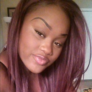 Meet your Posher, Veronica