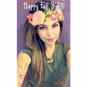 Meet your Posher, Yvette