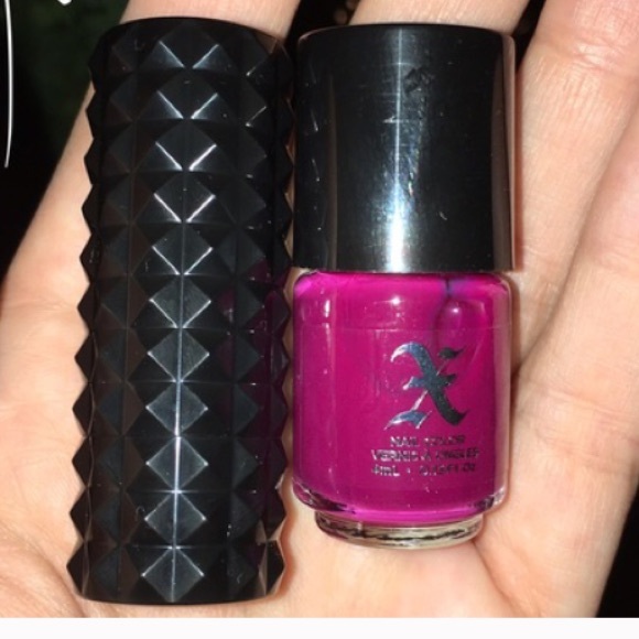 Kat Von D Studded X set: Bauhau5! - Picture 2 of 4