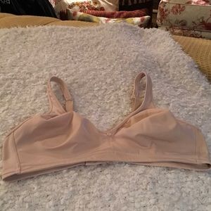 Bali 38C nude wireless bra soft & very nice!
