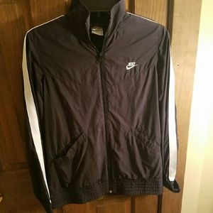 Nike windbreaker