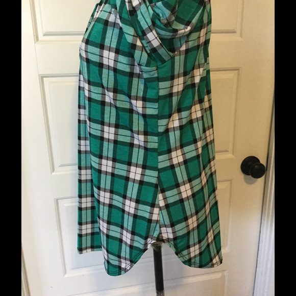 Boutique Tops - š Jade Plaid Tunic Boutique Tops - š Jade Plaid Tunic