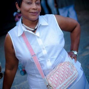 Meet your Posher, Sharon bertram