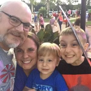 Meet your Posher, Lisa