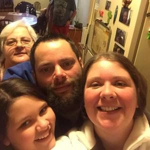 Meet your Posher, Carla