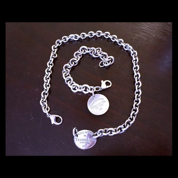 Return to Tiffany and Co. necklace & bracelet set