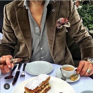 Meet your Posher, Zachary