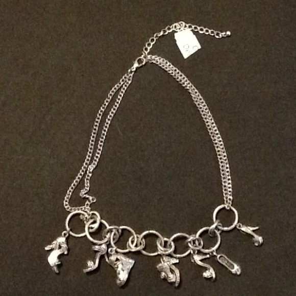 Shoe Lovers Necklace and Earring Set - Picture 2 of 3