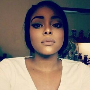 Meet your Posher, Keearaha