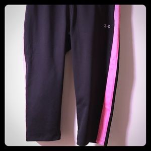 Under Armour running capris