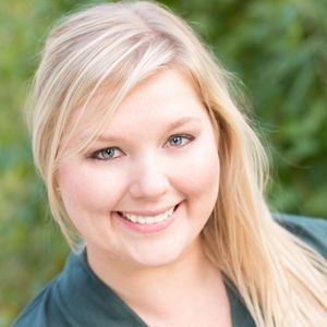 Meet your Posher, Leah