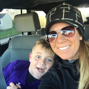 Meet your Posher, Kim