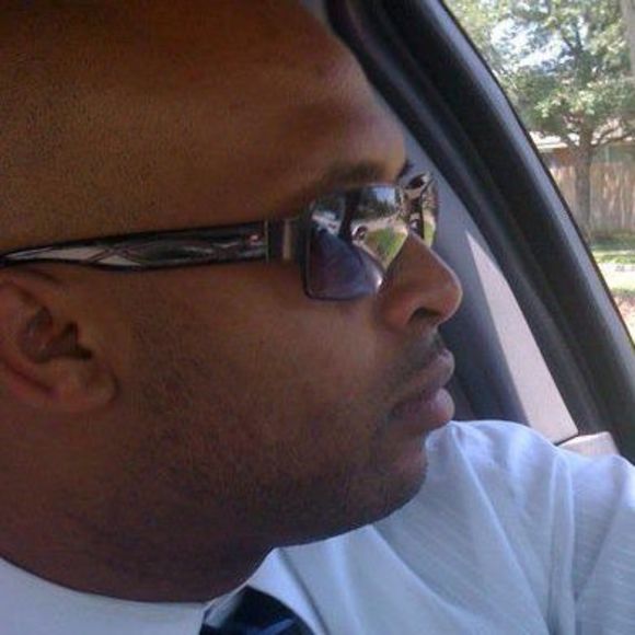 Meet your Posher, Joshua - Picture 1 of 1