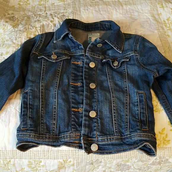 Old Navy Denim cropped jacket