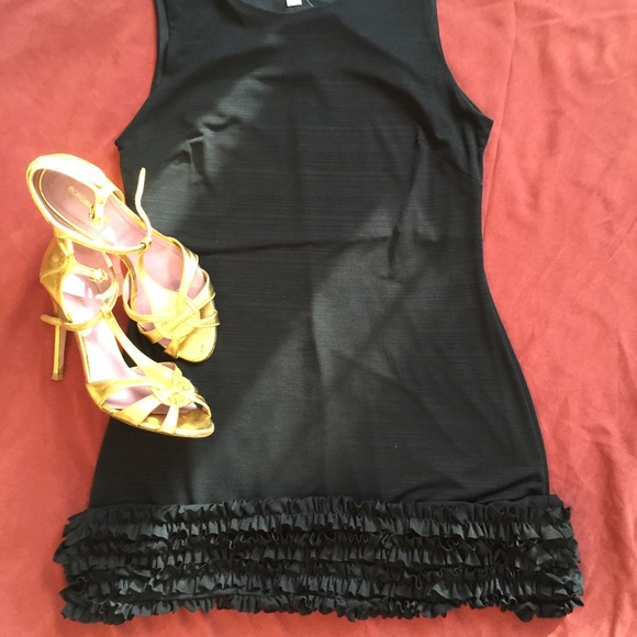 Little Black Dress - Picture 1 of 3