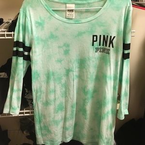 VS PINK baseball tee size small